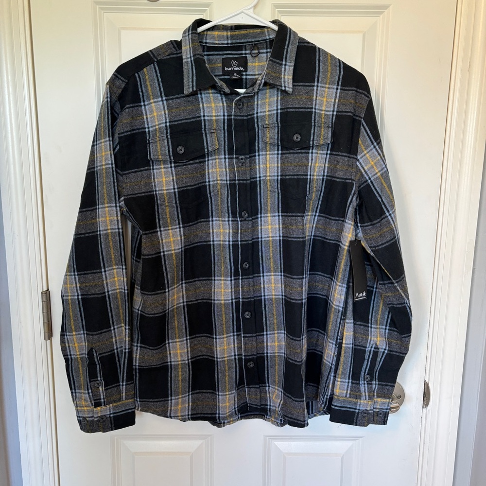 NWT Burnside Boys size 16 long sleeve flannel in midnight